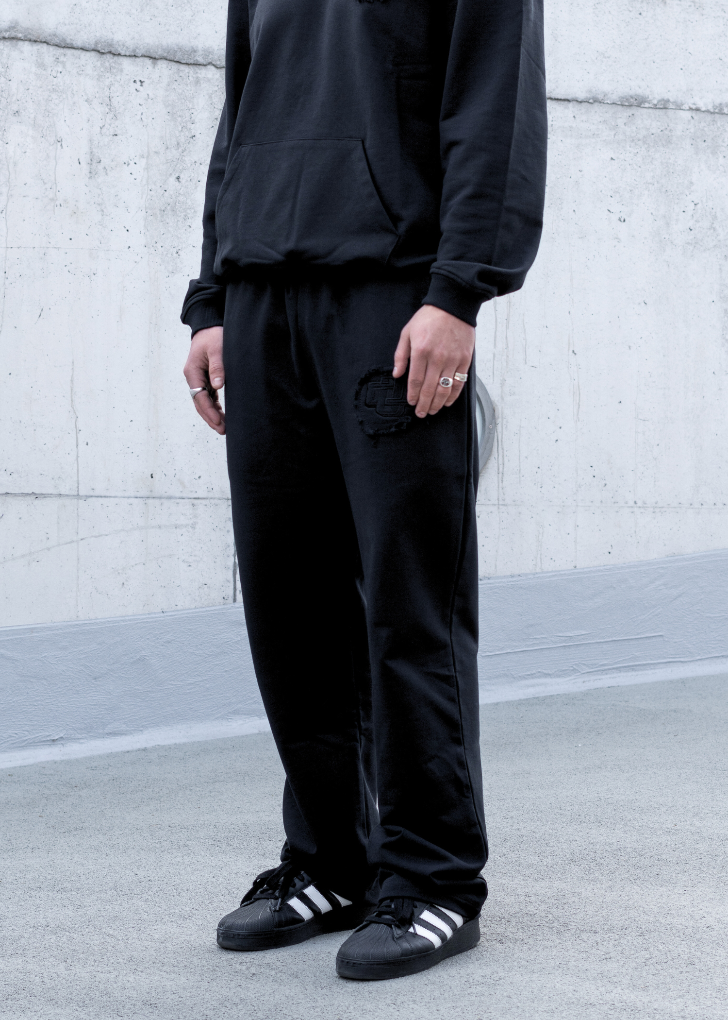 UD OPEN LEG JOGGER